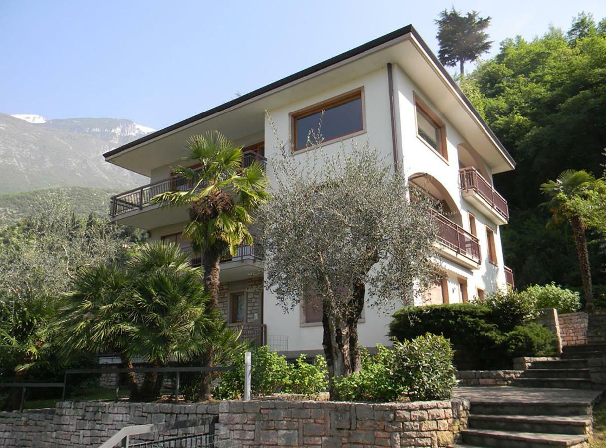 Appartamento Dosso Ferri Malcesine Bagian luar foto